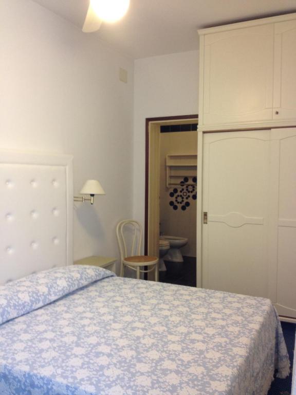 פורטה דיי מארמי Hotel Tirreno חדר תמונה