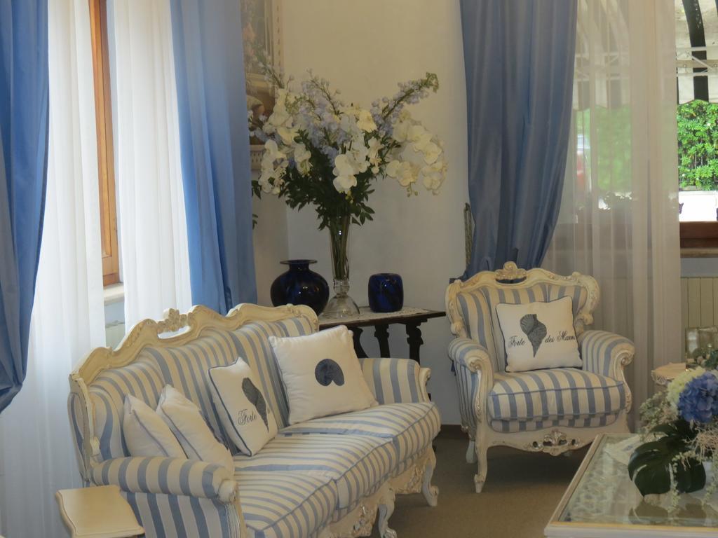פורטה דיי מארמי Hotel Tirreno מראה חיצוני תמונה